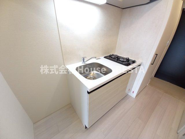レジュールアッシュ神戸VIVANTのキッチン