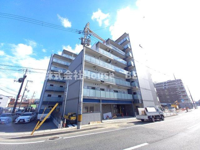 LIVIAZ KOBE LaMerの外観