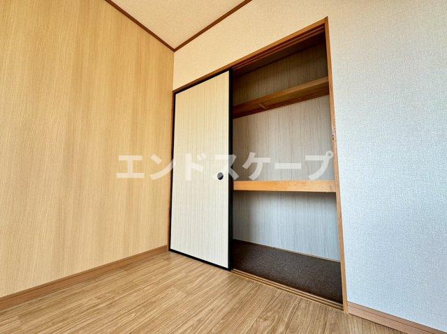 エディフィスＫＴの収納|高崎、前橋、伊勢崎エリアのお部屋探しはエンドスケープまで！お客様の理想お聞かせ下さい♪