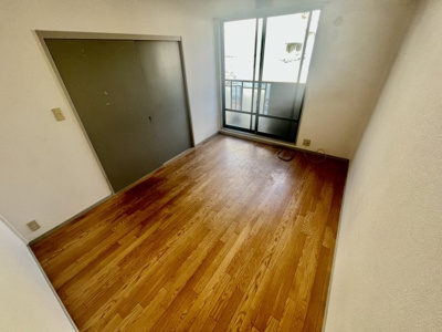 【洋室】 | サンビレッジOKUNO B