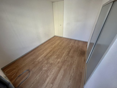 【洋室】 | サンビレッジOKUNO B