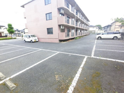 【駐車場】 | エディフィスKT