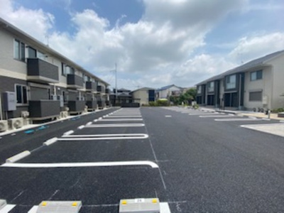 【駐車場】 | クレストタウン　C
