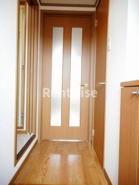 ハイツオウカンの玄関|玄関