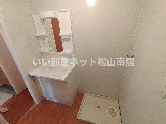 【洗面所】 | セジュール力石　A棟