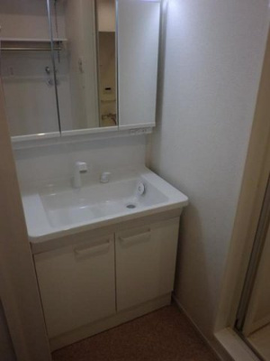 【洗面所】 | ソレイユ・ルヴァン | 忙しい朝には欠かせない洗面所です