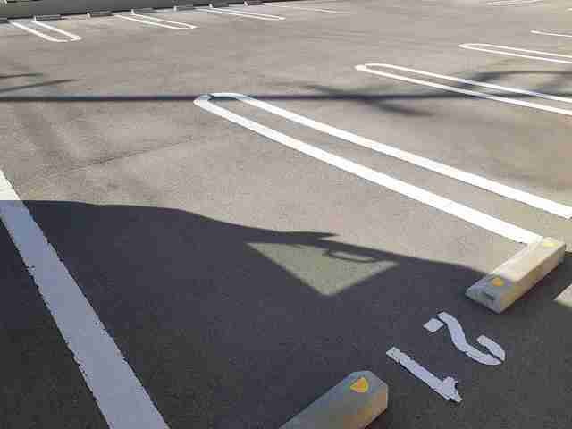 ビレッヂ飯田Ⅰの駐車場