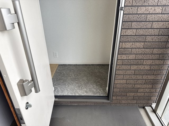 ビレッヂ飯田Ⅰの玄関