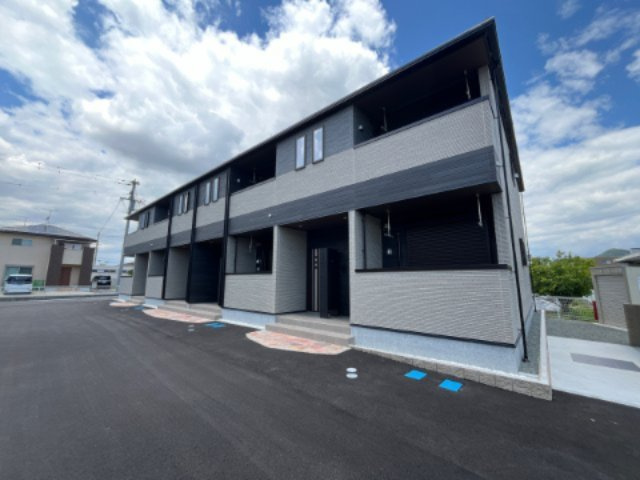 シャルマンヴィレッジ　Ｂの外観