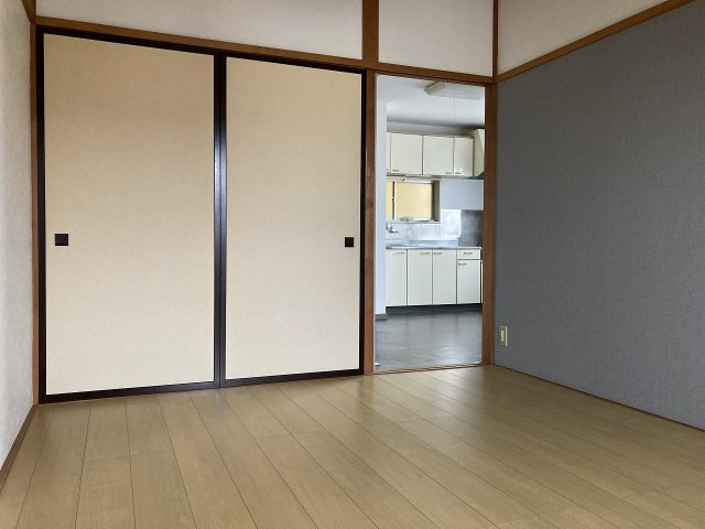 コーポマルマサの洋室