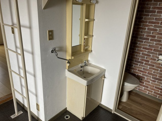 コーポマルマサの独立洗面台