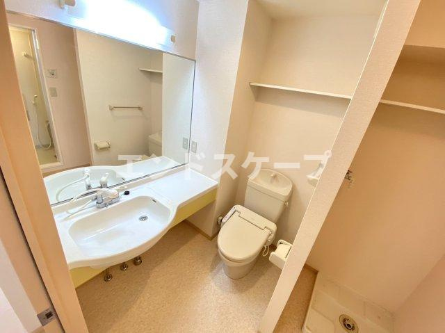 グリーンハイツの洗面所|高崎、前橋、伊勢崎エリアのお部屋探しはエンドスケープまで！お客様の理想お聞かせ下さい♪