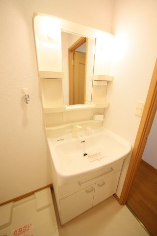 プラネットDの独立洗面台