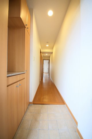 プラネットDの玄関