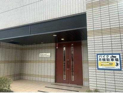 プライムアーバン武蔵小金井Ⅱのエントランス
