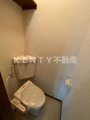 【トイレ】 | ラ・プリマベーラ | 落ち着いた色調のトイレです