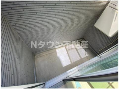 【バルコニー】 | メゾン・ド・グレース | 陽当たり良好なバルコニーです