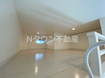 【寝室】 | メゾン・ド・グレース | ゆとりの広さです