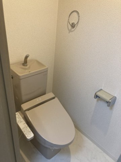 【トイレ】 | 新大阪ＫＧビル | 新大阪ＫＧビル　８０１号室