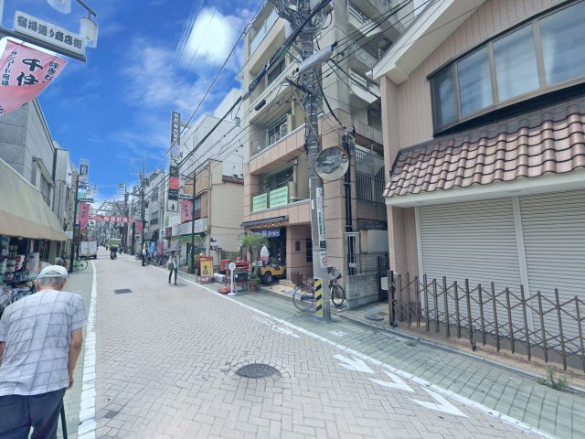 北千住サーパスビルディングの周辺