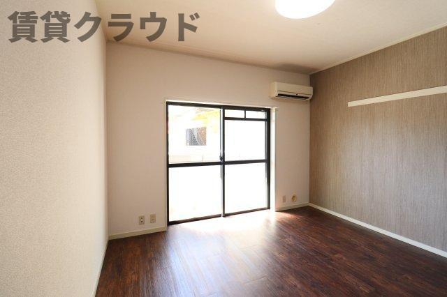 ミルフィーユの洋室|コンパクトで使いやすい洋室です