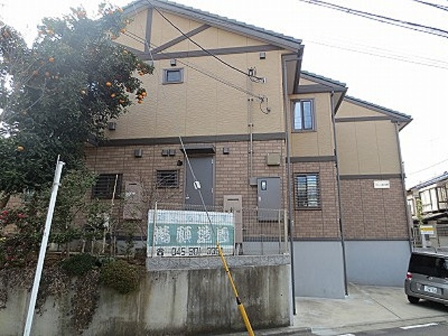 グロースあざみ野の外観