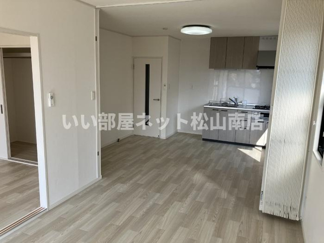 【居間・リビング】 | グリーンパーク