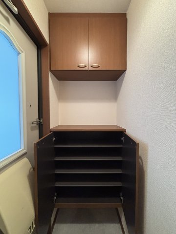 メゾン　アズールA棟の収納