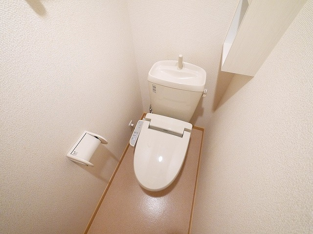 ウエストメゾンＢのトイレ|清潔感のあるトイレです