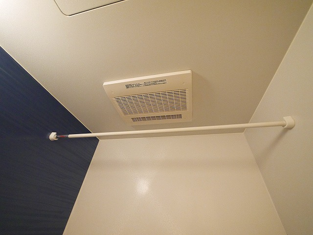 ウエストメゾンＢの設備|お風呂には浴室乾燥機もついてます。