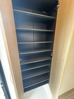 【その他共用部分】 | ※外観パース※宅配BOXがあるので荷物の受け取りもスムーズに♪再配達の手間がかからないのが魅力♪