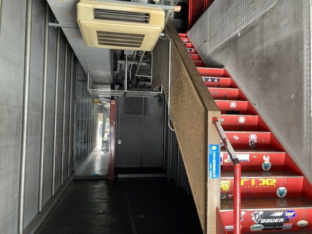 【内装】 | 小川町駅3分 サニービル1-2階 28.64坪 元物販店