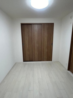 【洋室】 | 嵯峨ハイツ