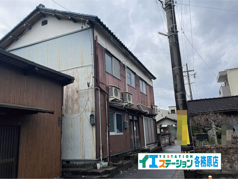 各務原市那加西野町