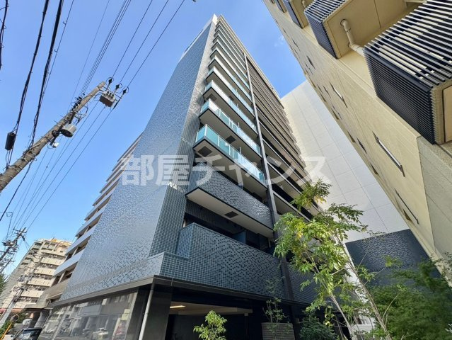 プレサンス上前津エレスタの外観