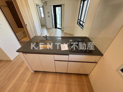 【キッチン】 | ウェルスクエア西蒲田 | コンパクトなキッチンで掃除もラクラク