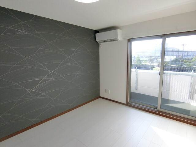 ラ・ルーチェ新小岩の洋室