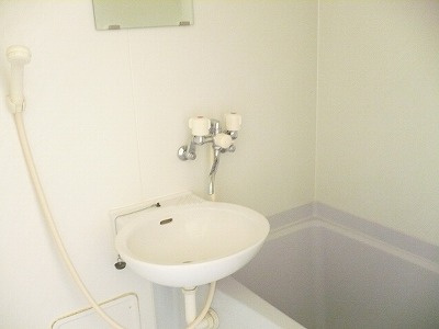 レオパレスプライベートヒルズの洗面所|画像8