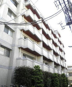 シャンドール目黒の外観