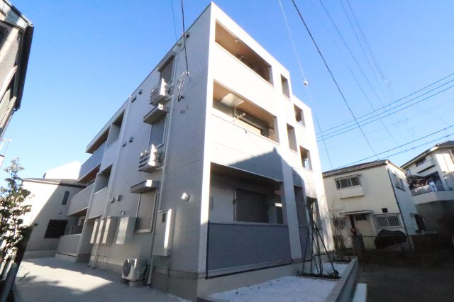 D-paina港南の外観