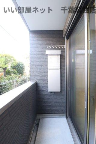 ジークレスト千葉浜野のバルコニー|外からの目が気にならないバルコニーで洗濯物が干せます