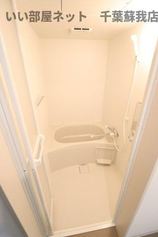 ジークレスト千葉浜野の浴室|きれいなお風呂です