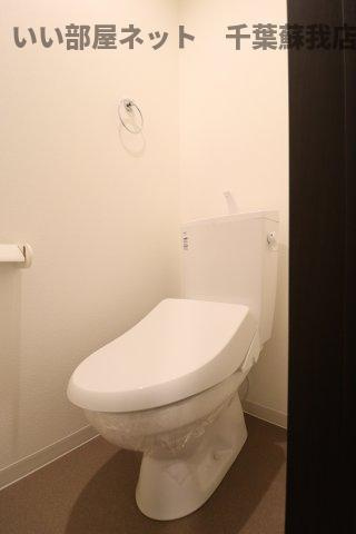 ジークレスト千葉浜野のトイレ|清潔感のあるトイレです