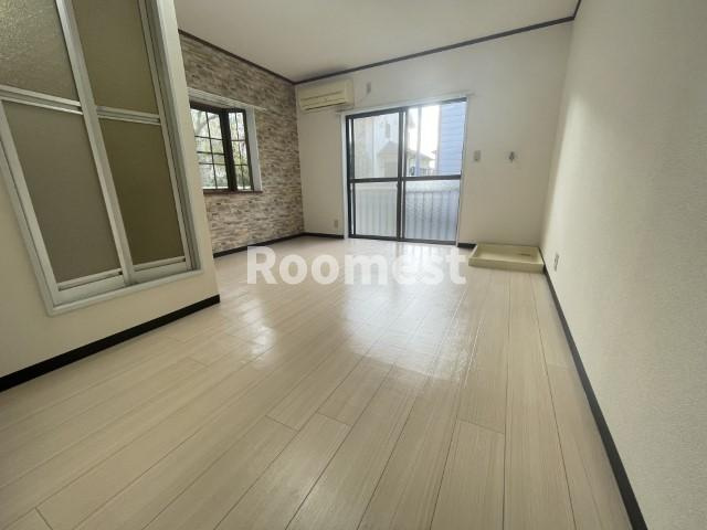 ヴィレッジカリアⅣの洋室|コンパクトで使いやすい洋室です