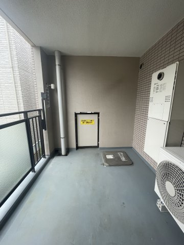 エルステージ府中のバルコニー