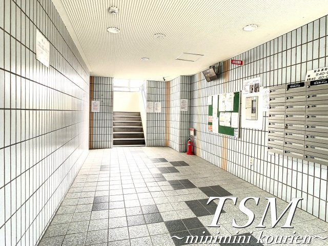 レオハイム木屋のエントランス