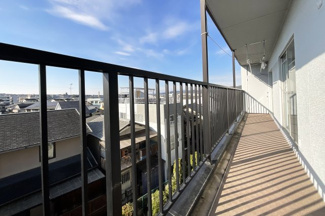 【バルコニー】 | 一言寺団地Ａ1棟 | 《南向きバルコニー》で洗濯物がよく乾きますヽ(^。^)ノ長いバルコニーで洗濯物がたくさん干せて嬉しいですね！