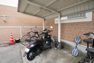 【その他共用部分】 | ルマージュ神戸2番館 | 駐輪場