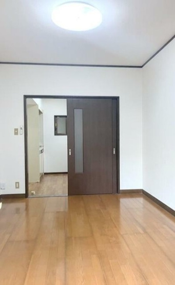 【寝室】