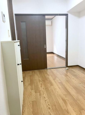 【居間・リビング】 | パークサイド・クリ